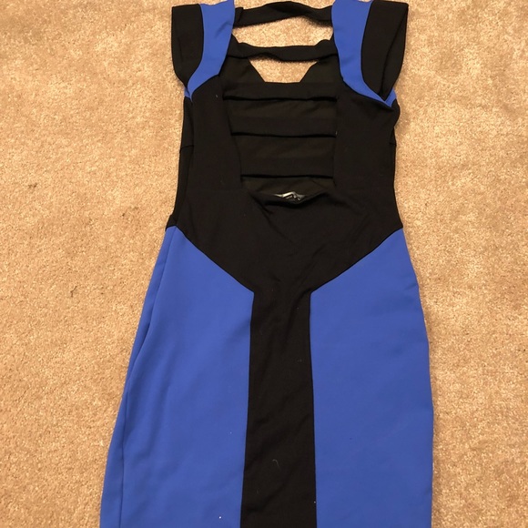Colorblock dress - Picture 3 of 4
